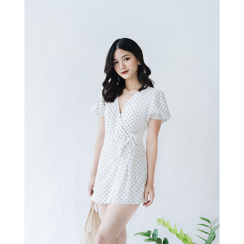 Jumpsuit nữ SSSTUTTER thoáng mát kiểu tay bồng chiết eo thắt nơ dots jumpsuit