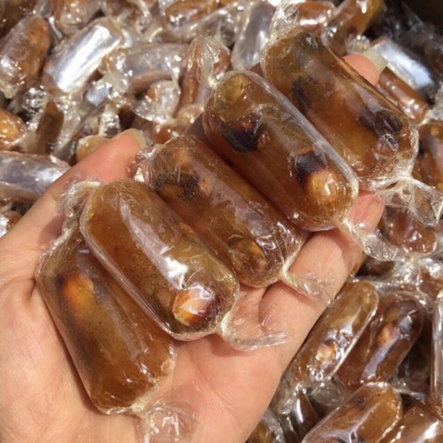 79k 500gr Mứt Mãng Cầu Me