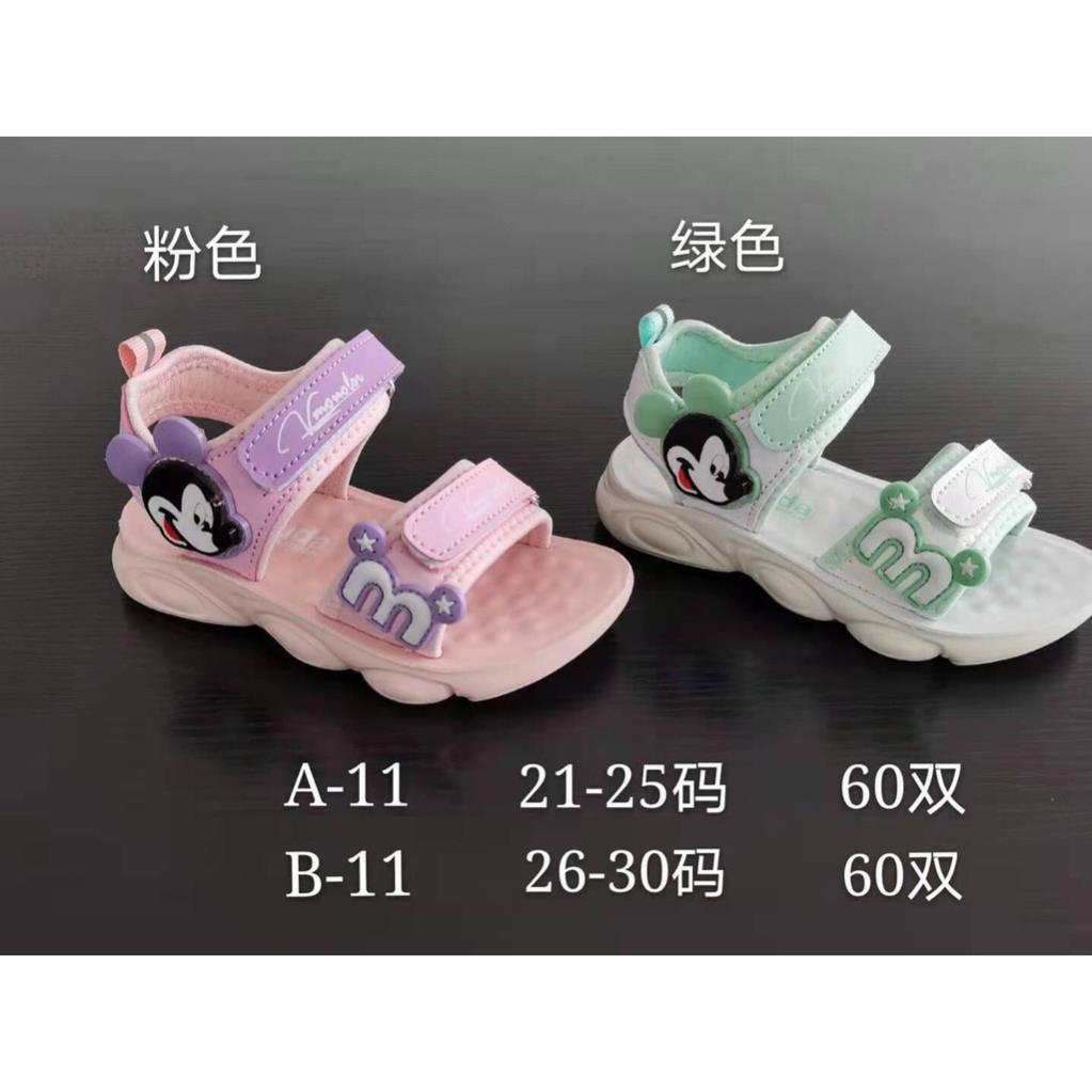 Sandan bé gái mickey, da mềm, êm chân, kiểu dáng thể thao B2