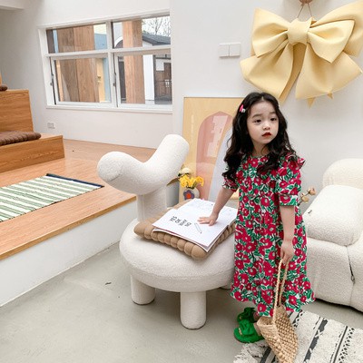 Đầm hoa phong cách Hàn Quốc xinh xắn cho bé gái