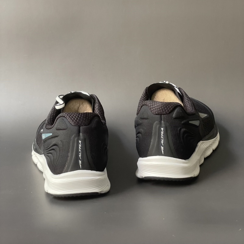 Giày sneaker Altra Running chính hãng