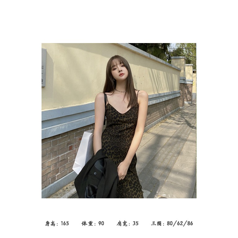 Đầm Hai Dây Cổ Chữ V Họa Tiết Da Báo Phong Cách Pháp | BigBuy360 - bigbuy360.vn