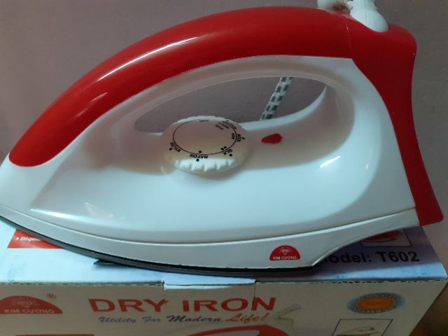 BÀN ỦI KIM CƯƠNG  GIẢM 25K