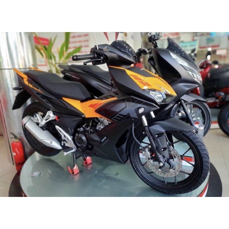 Bộ đèn soi biển số winner x honda