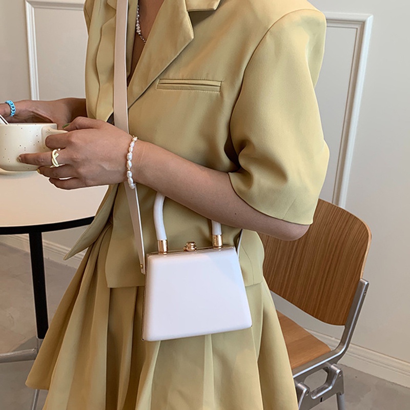 Túi Đeo Chéo Dáng Vuông Nhỏ Thời Trang Sang Trọng Cho Nữ