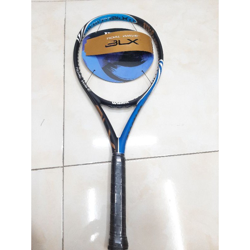 Vợt tennis wilson BLX 264g, (tặng kèm cước căng và cuốn cán )