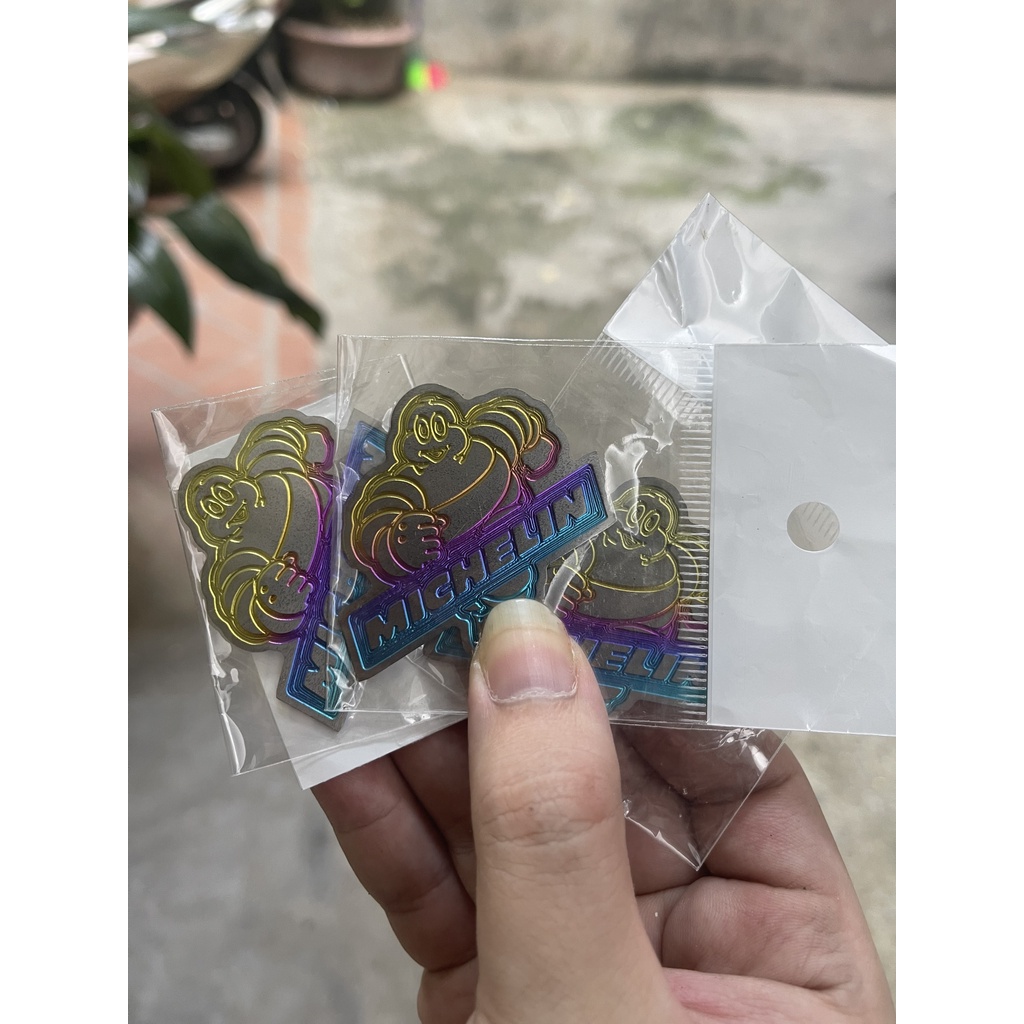 Các Miếng Dán Logo Stick