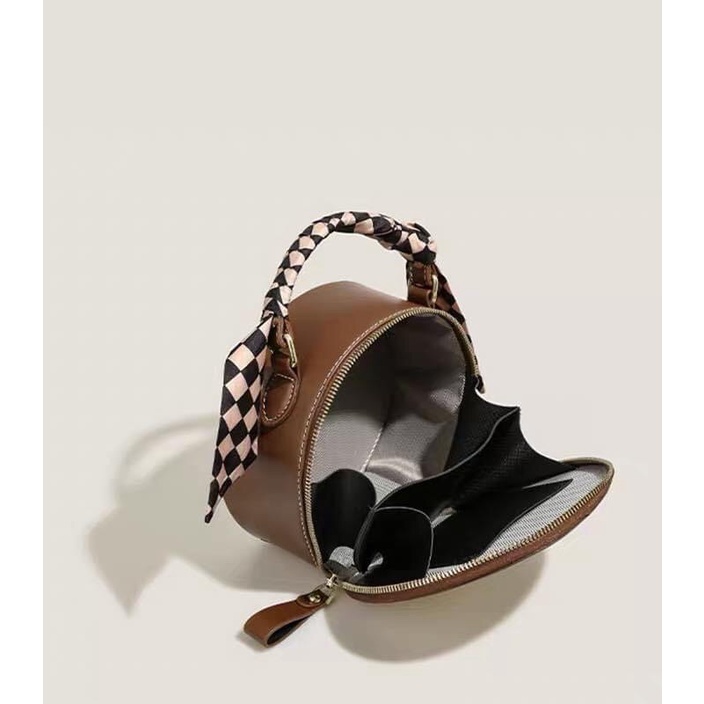 Túi da nữ dáng tròn tặng kèm khăn lụa siêu xinh hàng mới 2022 AL23