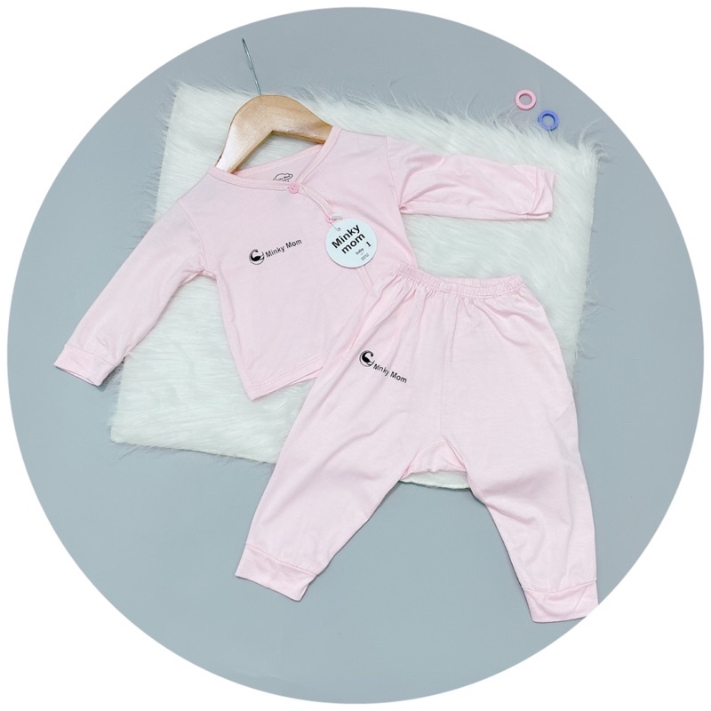 Bộ sơ sinh cài lệch , đáp đũng Nền Trơn  Minky mom chất pettit siêu mềm mát
