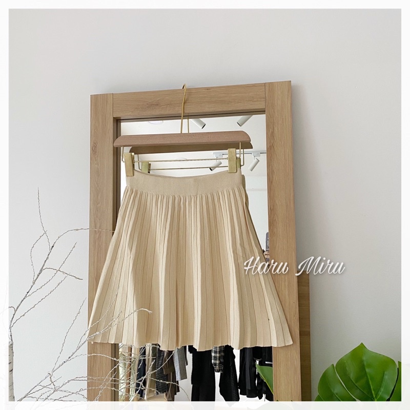 Miko skirt - Chân váy len 3 màu be,trắng, đen