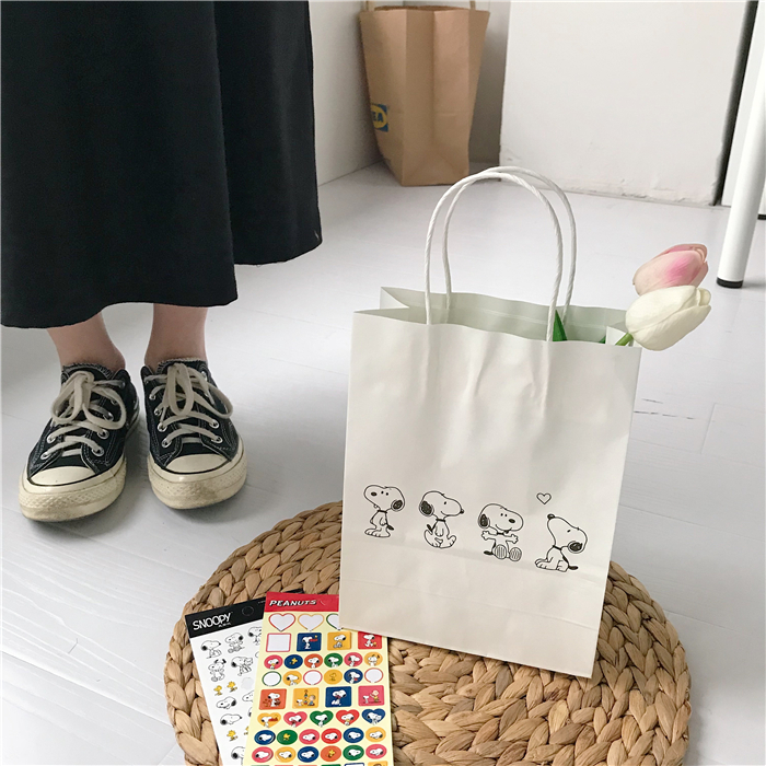 Túi Giấy Kraft Màu Trắng Họa Tiết Hoạt Hình Đựng Trái Cây/Gấu/Cún Snoopy Dùng Làm Đạo Cụ Chụp Ảnh