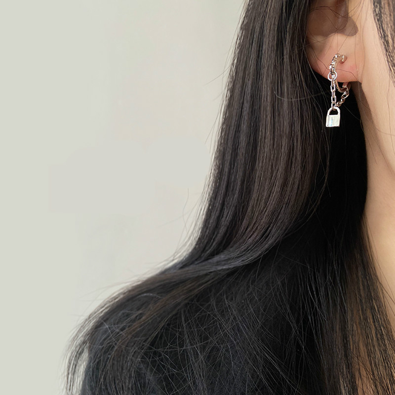 Bông Tai Hình Ổ Khóa Thời Trang Cho Nữ