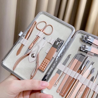 Bộ chăm sóc móng 18 món