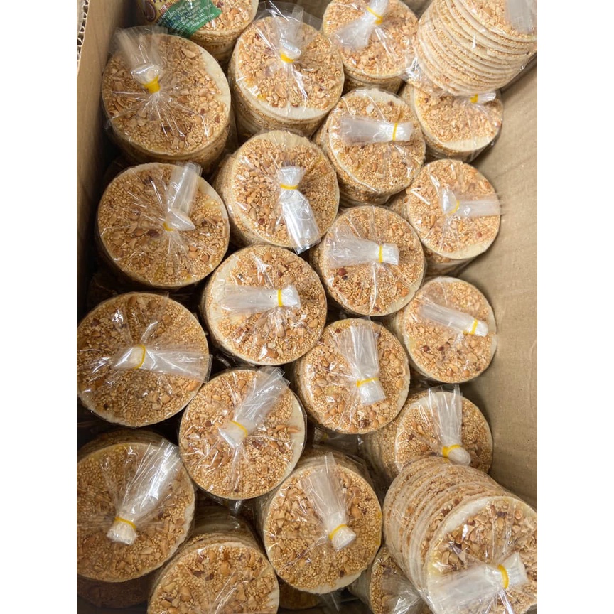 Bánh đậu phộng mạch nha tuổi thơ