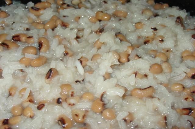 Đậu trắng mắt cua quê hạt nhỏ 500g