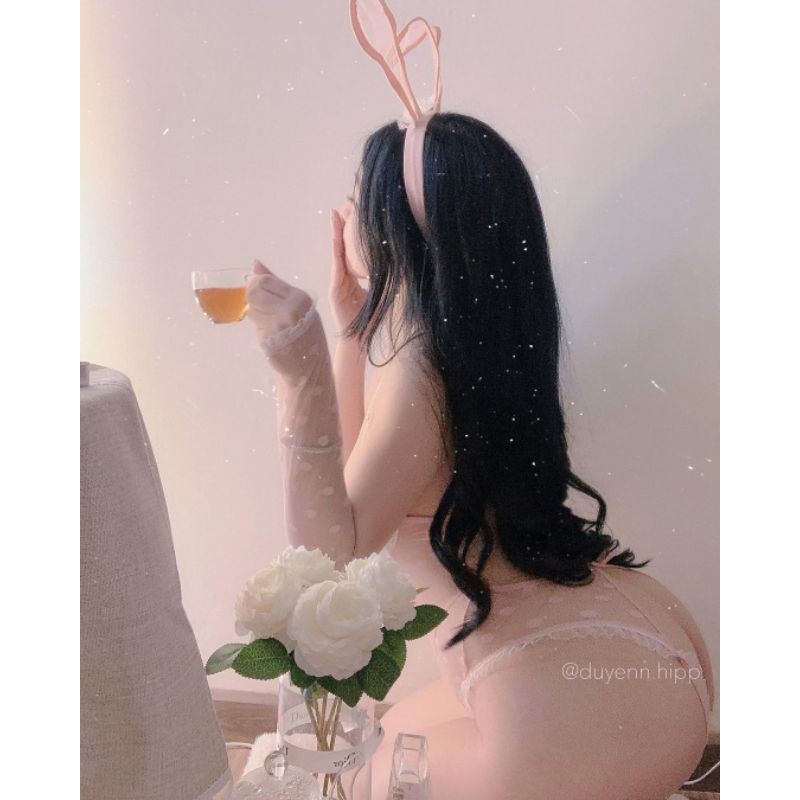 C41 cosplay thỏ jumpsuit bodysuit xẻ đáy kèm bờm găng tay clip thật