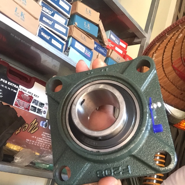Gối đỡ vòng bi UCF 208 ❌❌❌