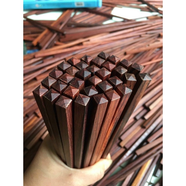 Đũa gỗ trắc Việt Nam 100% cao cấp giá xưởng được làm thủ công bền đẹp, an toàn sức khỏe