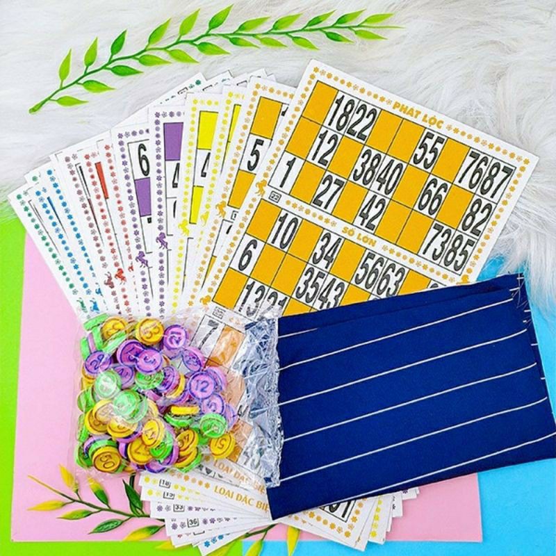 Cờ lô tô hạt nhựa