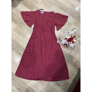 Đầm khách đặt trực tiếp