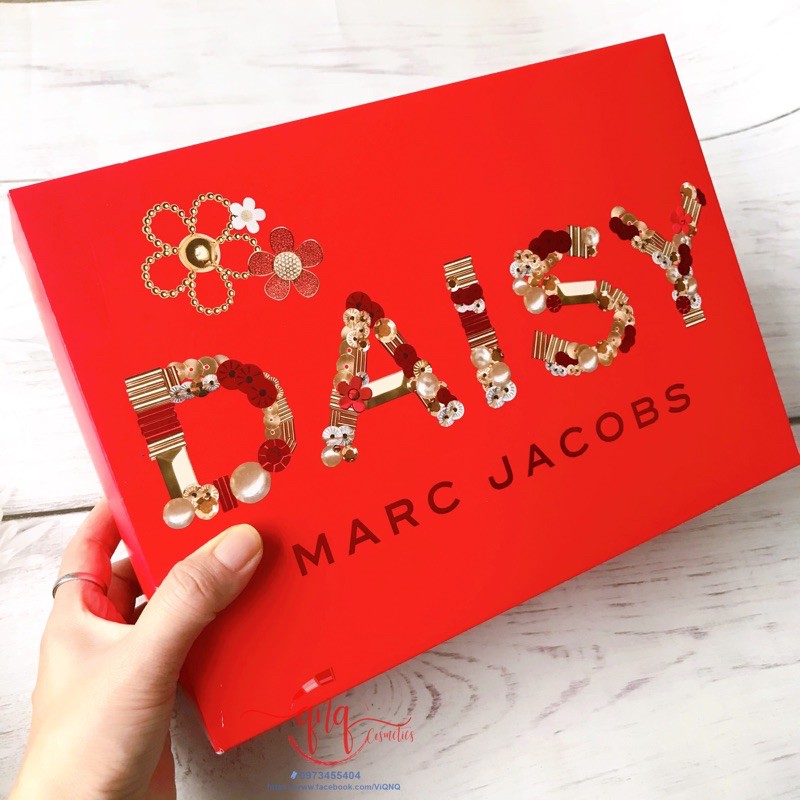 Set nước hoa Marc Jacobs Daisy EDT gồm ( nước hoa EDT 50ml + 10ml) - USA | BigBuy360 - bigbuy360.vn
