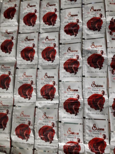 Combo 3 dây Sữa tắm Salome / Ostrich dây 12 gói hương thơm dịu nhẹ bền lâu | BigBuy360 - bigbuy360.vn