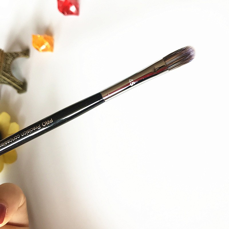 Cọ Trang Điểm Dùng Cho Mắt Sephora Số 45