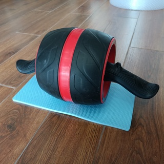 Con lăn tập bụng Carver Pro