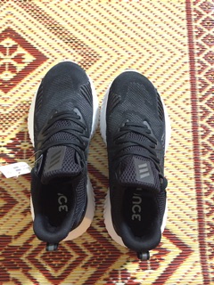 Giày adidas alphabounce beyond
