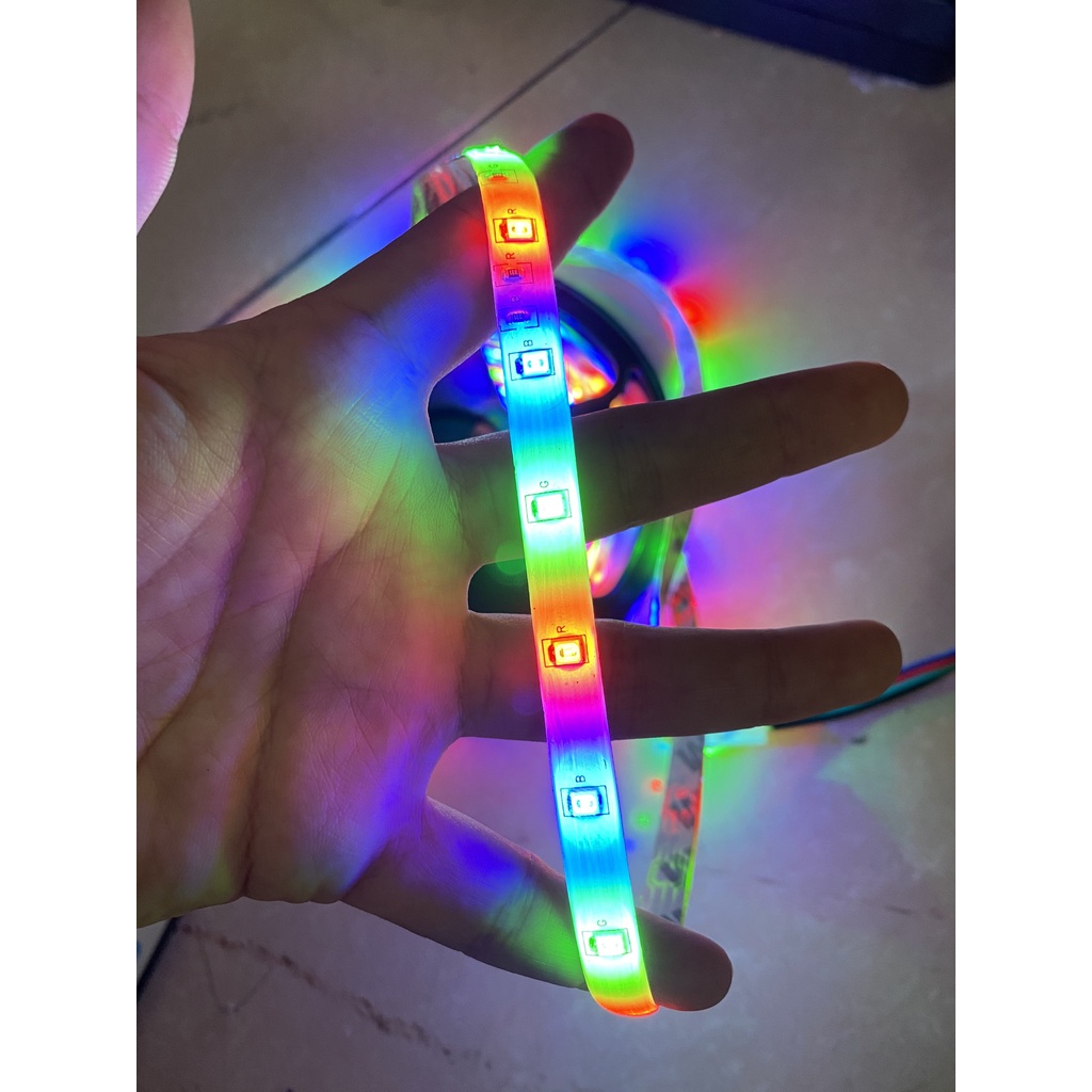 Dây đèn led 5 mét RGB 3528 đổi 7 màu trọn bộ giá rẻ dùng trang trí PC...