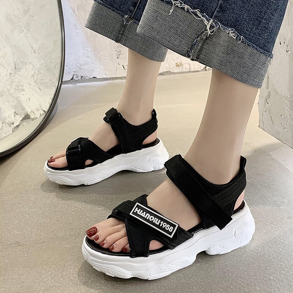 Giày Sandal Nữ Ulzzang, Dép Quai Hậu Nữ Mùa Hè Quai Ngang Khóa Dán Đế Độn 5cm Hàn Quốc, Street Style - Iclassy_shoes