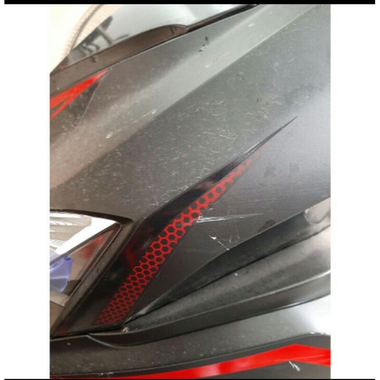 Tem balack bên yếm airblade đen mờ 2019 chính hãng honda