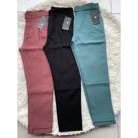 QUẦN CÔNG SỞ BAGGY TUYẾT MƯA GẤU LỆCH CÚC LỆCH | BigBuy360 - bigbuy360.vn