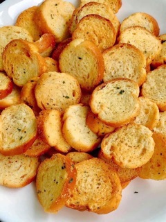 BÁNH MỲ BƠ TỎI HÀN QUỐC