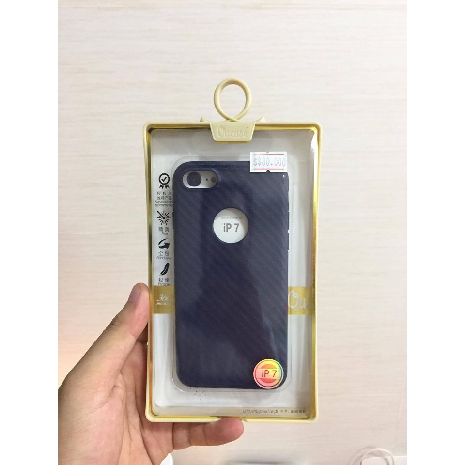 Ốp lưng vân Carbon hở táo cho iPhone 6 Plus, 6S Plus,7