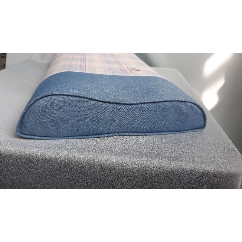 Vỏ gối cao su CONTOUR chữ B may theo yêu cầu.