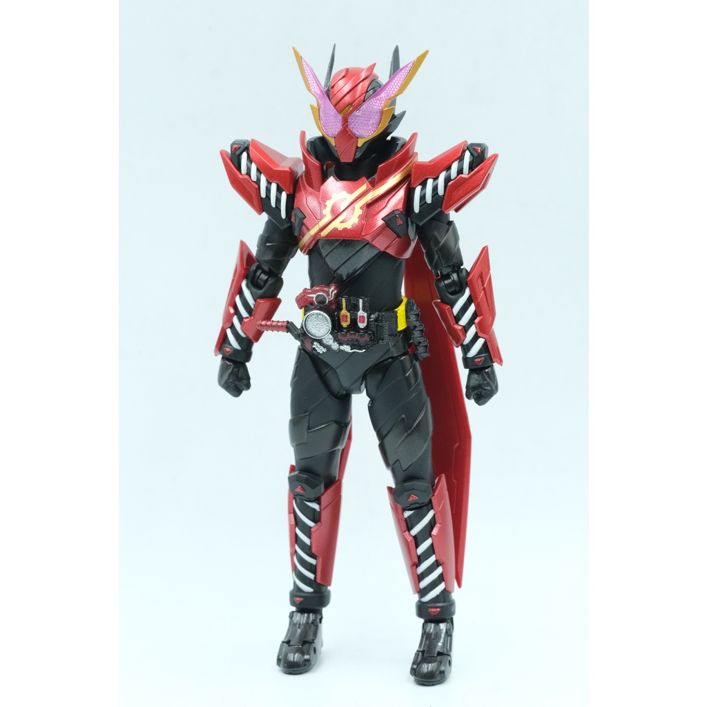 Mô hình SHF Rabbit Rabbit Form tặng kèm thêm Driver bản fix Chính hãng Bandai S.H.Figuarts Kamen Rider Build Có ảnh thật