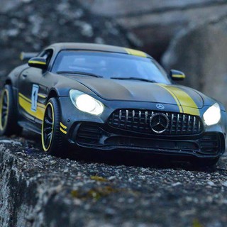 [Full Box] Xe mô hình MERCEDES AMG 1:32 MN
