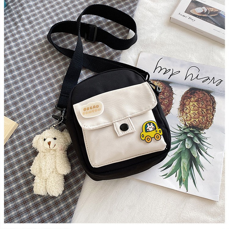 Túi vải đeo chéo nữ nhiều ngăn cá tính giá rẻ BAG U TO78 (kèm sticker ko kèm gấu)