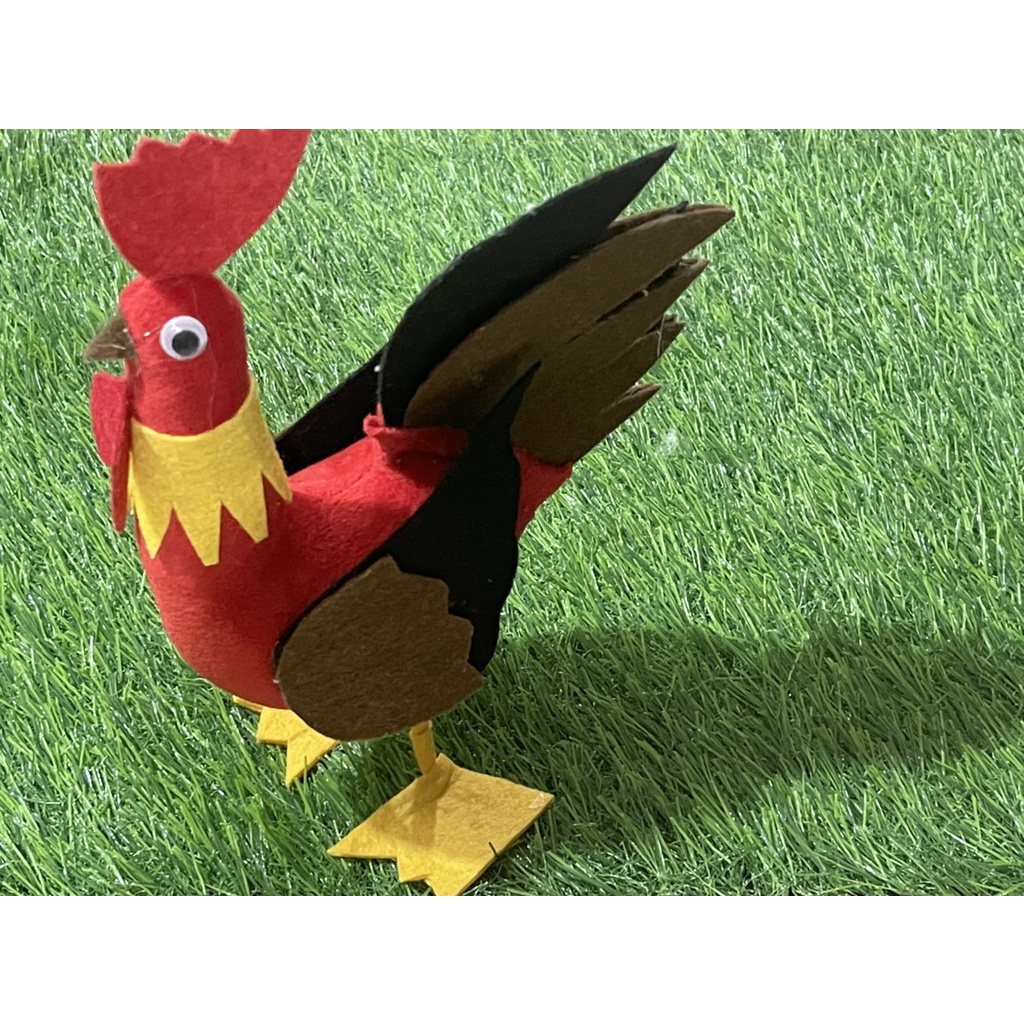 Con vật khâu vải dạ nỉ nhồi bông