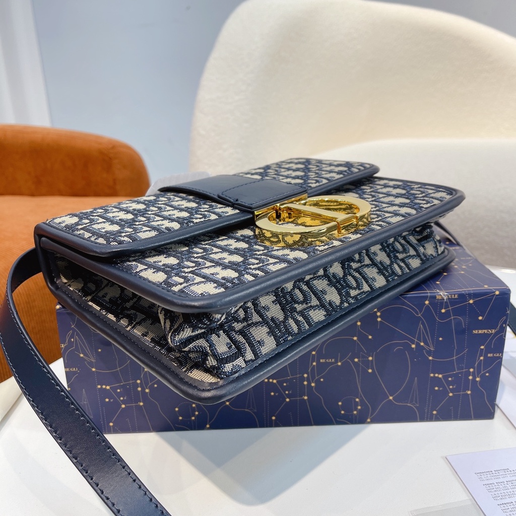 QRHX Dior Montaigne crossbody Women's Classic shoulder bag underarm bag  2022