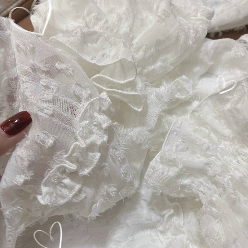 ĐẦM TRẮNG XOÈ TAY DÀI HỞ LƯNG 💐 | BigBuy360 - bigbuy360.vn