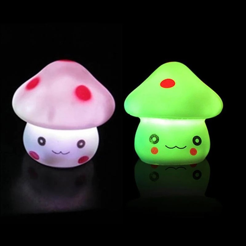 1 Đèn LED Ngủ Hình Cây Nấm Lãng Mạn