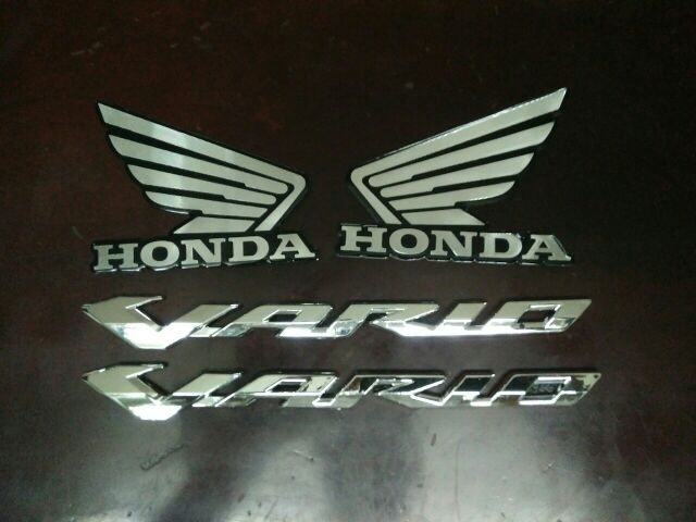 Bộ tem honda Vario màu crôm