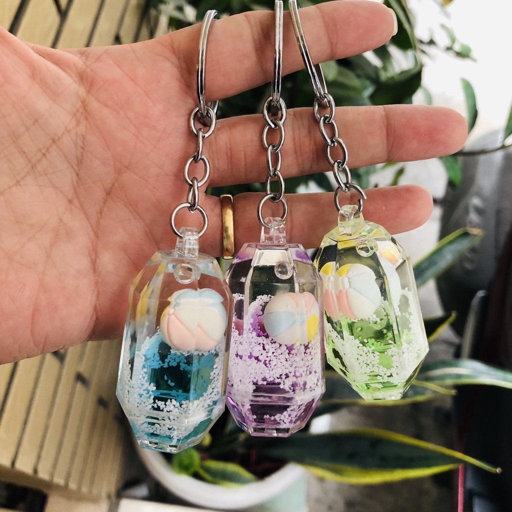 Móc khóa nước kim tuyến dễ thương DTOnline (ngẫu nhiên)