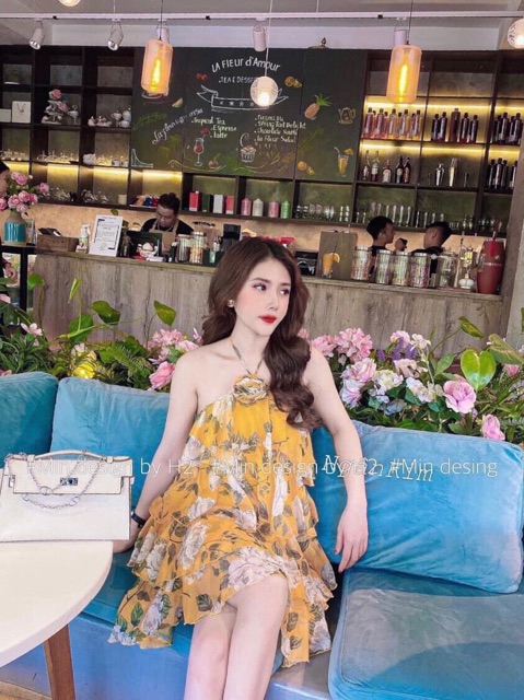 Siêu Phẩm Váy Hoa Maxi Đi Biển xếp tầng quá đẹp | BigBuy360 - bigbuy360.vn