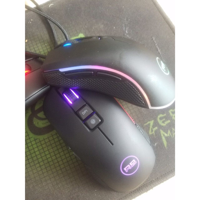 [SALE 10%] Chuột máy tính có dây, mouse chuyên game dây dù Rainbow F600