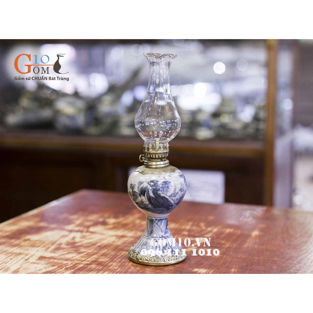 Đèn dầu chân váy men rạn cổ