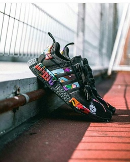 [CÓ SẴN] Kaws x Adidas NMD R1 Black (đen )