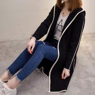 Áo khoác dạ dáng dài kẻ viền